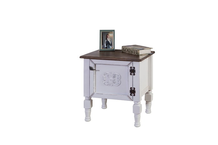Hanah Home Ada Nightstand - Blanco